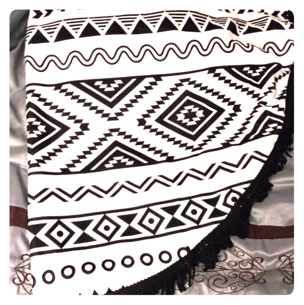 Large Round Beach Towel by DSW